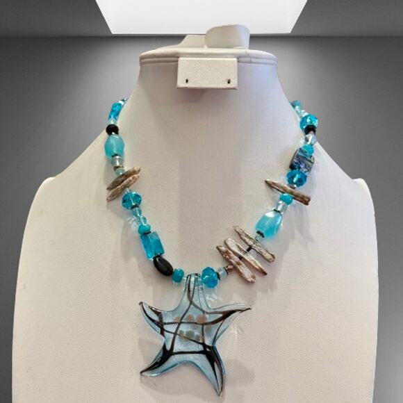 Artisan Abalone Shell & Blue Glass Beaded Pendant Necklace - Picture 3 of 8